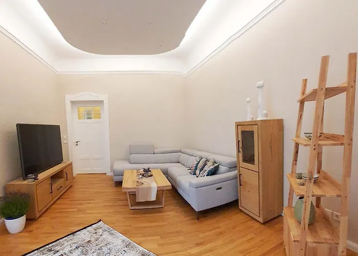 Luxus Mit 4 Schlafzimmern Und Wintergarten *