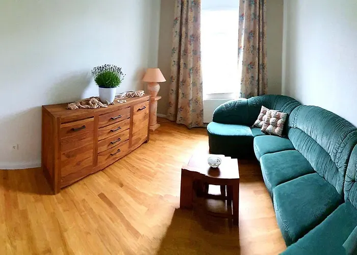 Luxus Mit 4 Schlafzimmern Und Wintergarten * Chociebuż